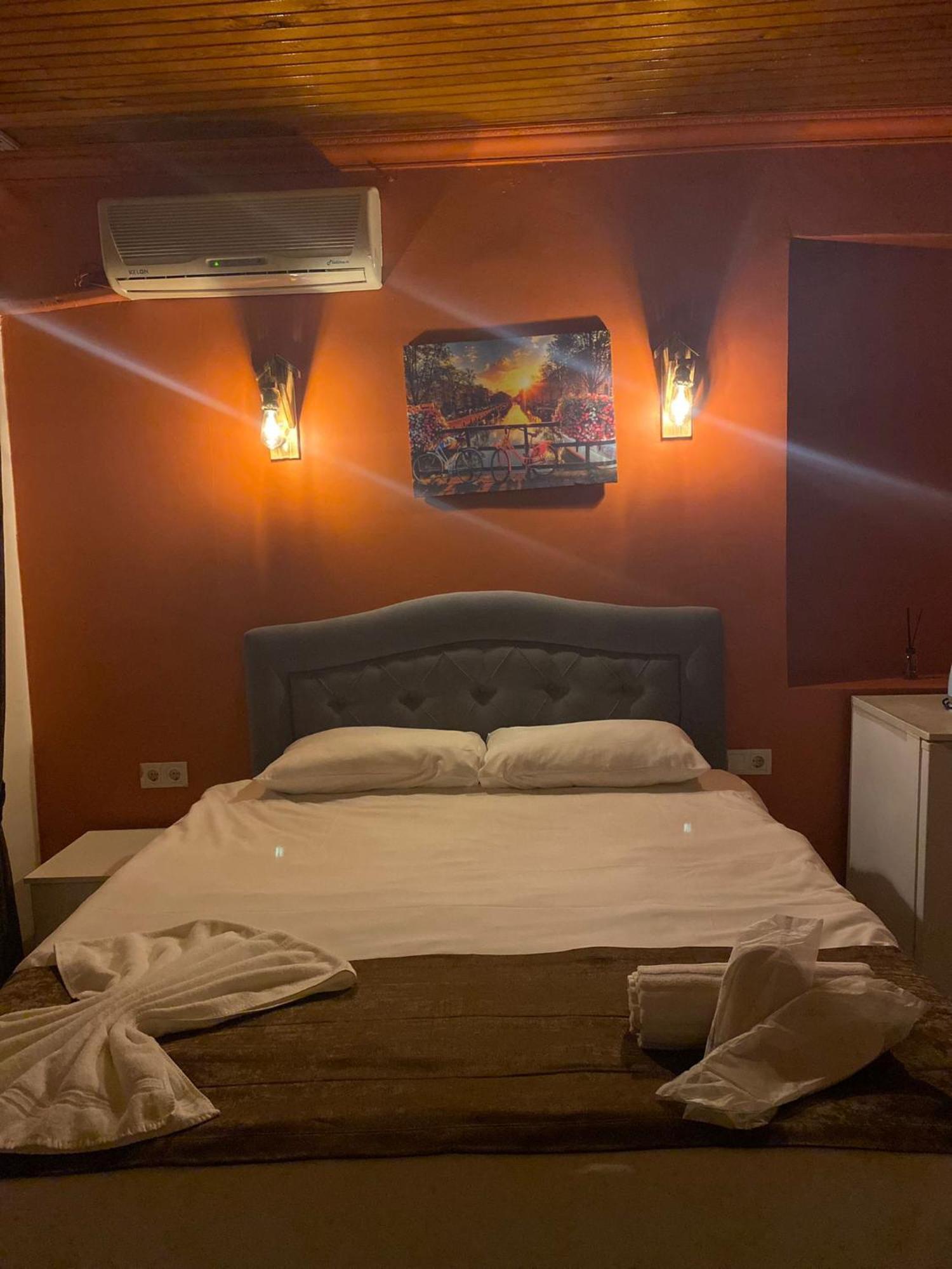 Taksim Bricktown Suite Istanbul Exterior photo